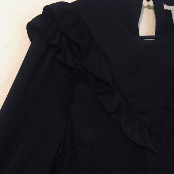 H&M Black Ruffle Top - Picture 3 of 4